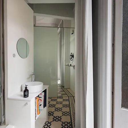 Chic & Basic Born Boutique Hotel 3*