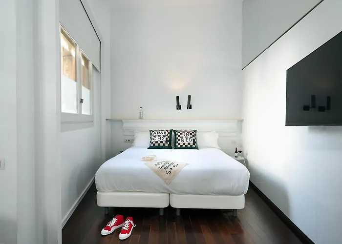 Hotel Chic & Basic Born Boutique