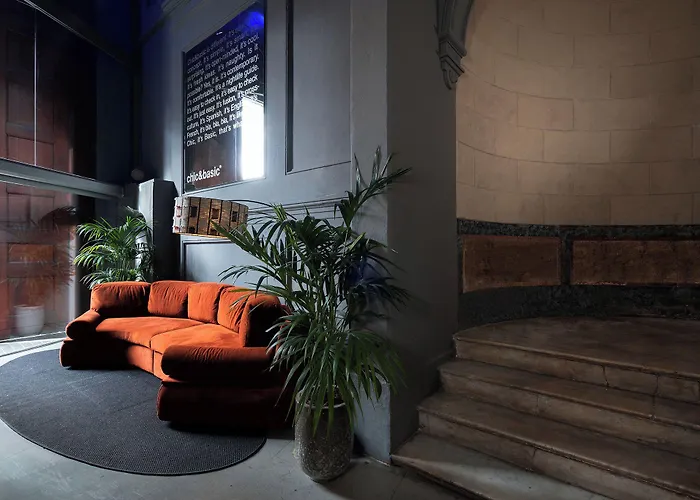 Chic & Basic Born Boutique Hotel