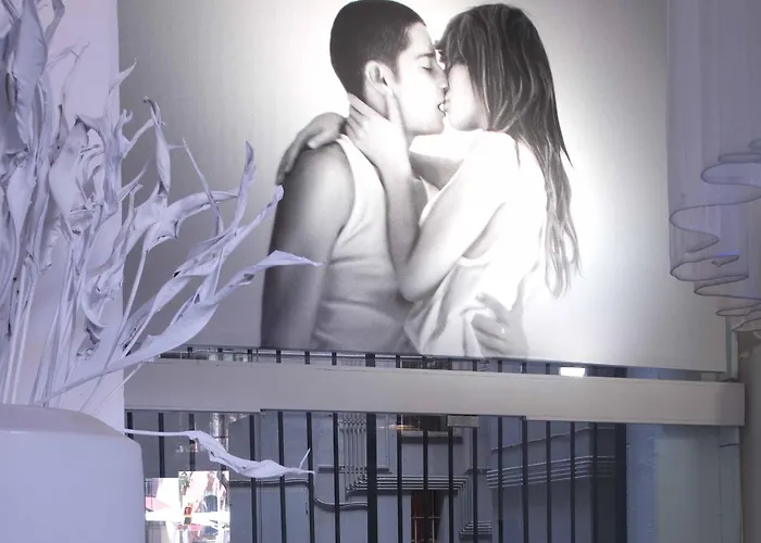 Chic & Basic Born Boutique