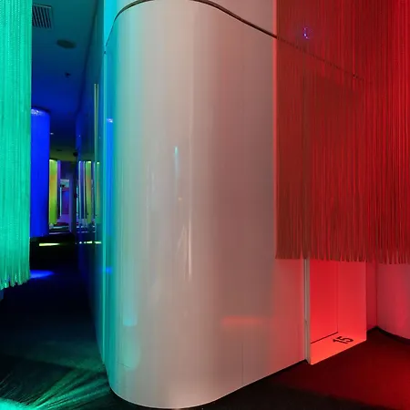 Chic & Basic Born Boutique Hotell