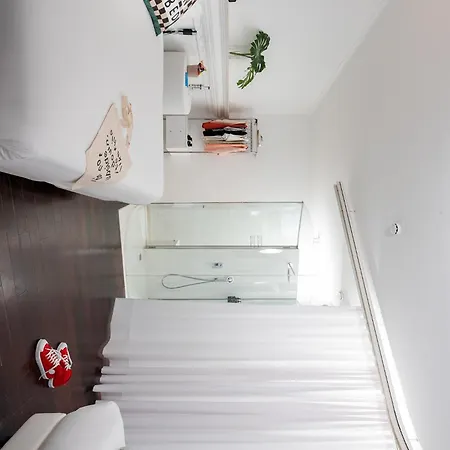 Hotell Chic & Basic Born Boutique