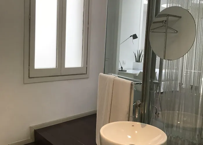 Hotel Chic & Basic Born Boutique 3*