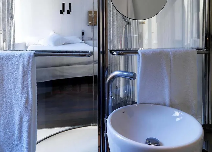 奇客和贝西克伯恩精品酒店 3*